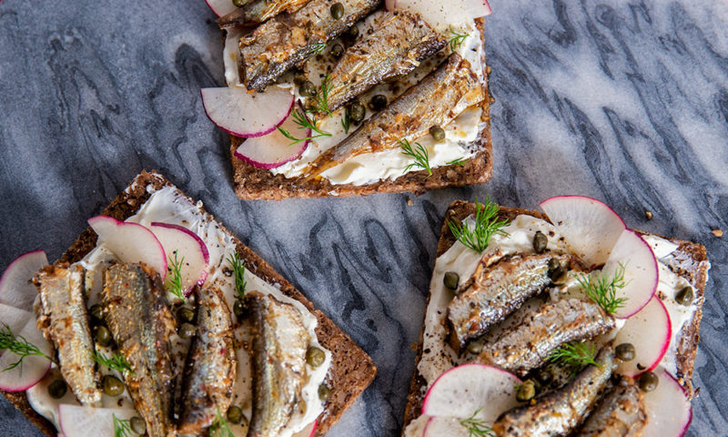 Four Easy Recipes for Sardine Beginners | Club des Millionnaires