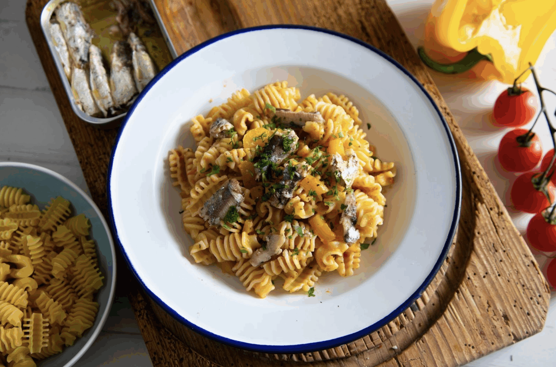 What Do Canned Sardines Go Well With? 5 Easy, Delicious Pairings